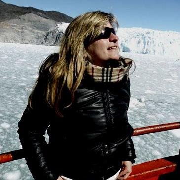 rachelemk's profile picture. Launching a new venture soon.