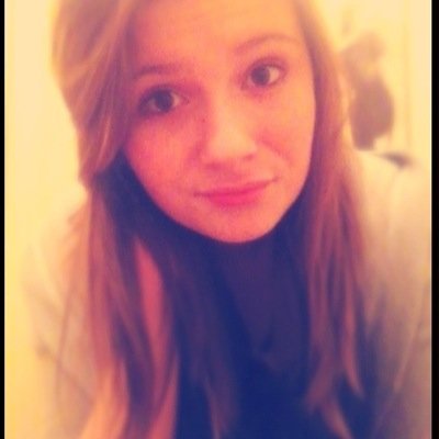 _lanouille_'s profile picture. Crétine Pratiquante // Adopté //
Folle, sympathique, amicale, énergique et drôle, je suis l'amie qu'il vous faut !! *

*30€del'heuresousconditiongénéral