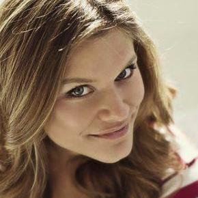 LauraSeldon's profile picture. Marketing/Comms Lead @CanvasWorldwide... published by the likes of @xoJane, @HuffingtonPost & @LATimes... fierce follower of The Golden Rule AND 5 Second Rule.