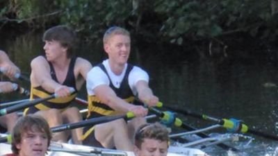 Live in Portishead, Bristol... Work at Rolls-Royce... I basically spend all my time in a rowing boat.