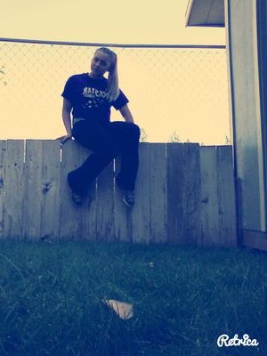 Livlife24Rose's profile picture. I wish that I could wake up with amnesia and forget about the stupid little things