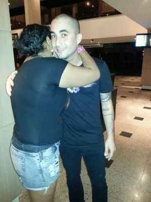 Faça que os erros te façam crescer, na dúvida escolha o melhor pra você, dê mais importancia a quem lhe quer bem! ~Raynara/Ryara~