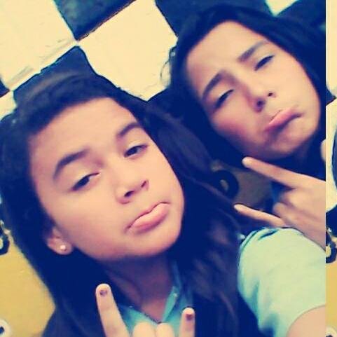 De La Cabeza Asta Los Pies;)