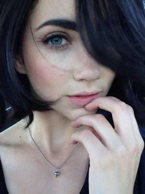idkwhattoputherebutyoutookthetimetoreadthissohello