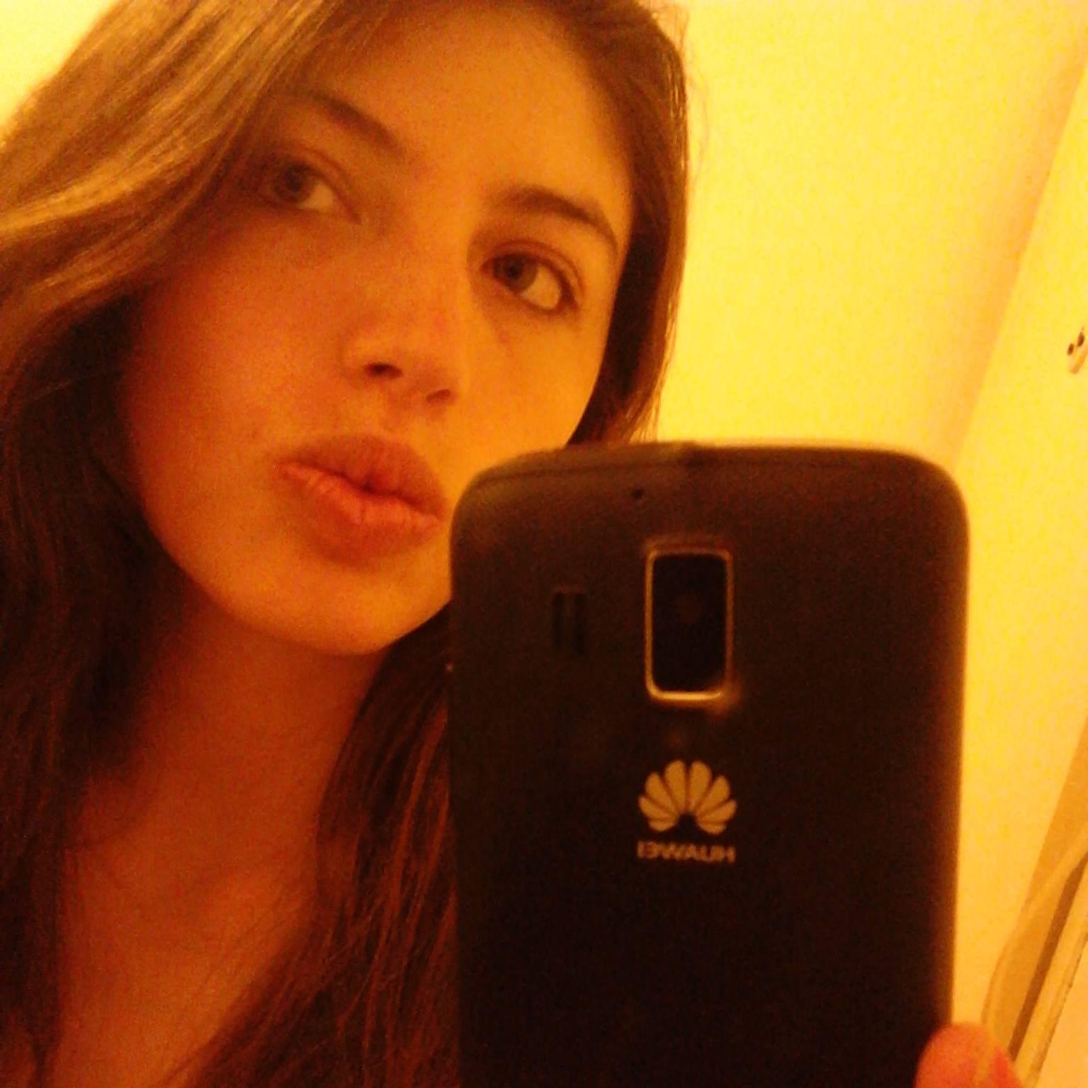 Quiero saber si en algún momento, en algún minuto, en algún segundo, por más corto que fuera, sonreíste al recordarme.♥