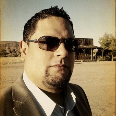 Nerd, Spurs Supporter, LA Clippers Fan, Reader of books, player of golf, baseball abolitionist. Music enthusiast. LakerHater.