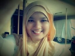 umukulsum95's profile picture. 17thn | Muslim | Gemini Girl | Sunda | Kau yg terindah dihidupku IBU | dan kau anugrah bagiku @putramulyawan02 {02112013}