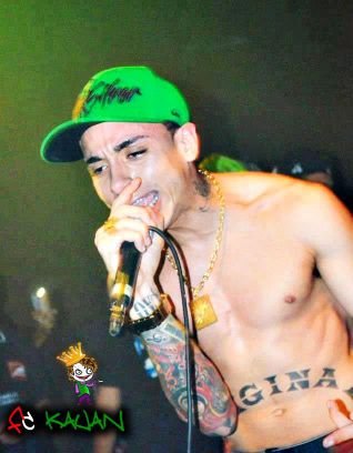Não se iluda com meu sorriso, porque a maldade tá na mente
