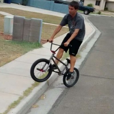 yuma az livin Tryin to make the best out of things bikes are cool down to ride whenever add me on snapchat loganhester69 #chillznotskillz #TBI