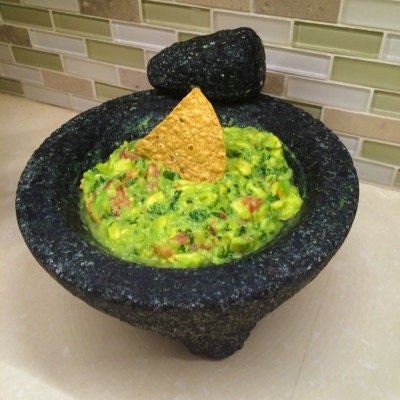 Two aspiring food truck chefs out of Sweet Home Chicago, specializing in all things guaco.
guacochicago@gmail.com