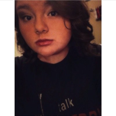 just a sassy lassy with a loud mouth. gotta express myself somehow, right? @Harry_Styles