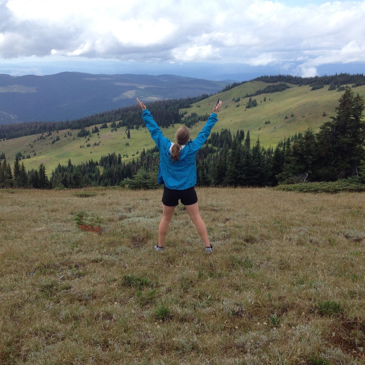 Just a pro-life, Rome-lovin, Catholic girl tryin to live by God's Word in the Pacific Northwest! #modestishottest
