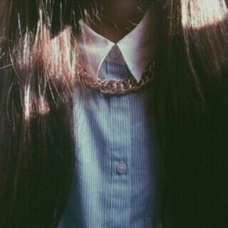 mooon_0500's profile picture. ‏مآهو ضروري آقنع آلعالم بشي جآز لي..