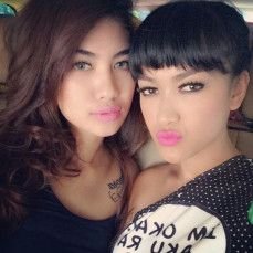 dellaperrez's profile picture. Adiknya @juliaperrez | sexy | ga kalah sama kakaknya :* plus susu besar ,haha