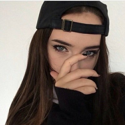 follow @kinkydaiias and turn notifications on and shell help you with cam follows (gotten 3 people follows before)