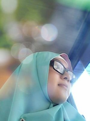 instagram @niken_ambar