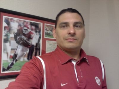 Disciple, Husband, Dad, Evangelist, BBQ PitMaster, NMDP Advocate, Hero of Hope, Builder of Websites, play by play voice CHS football, Mkt. & Comms Pro @ WFEC
