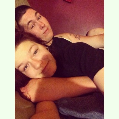 Im katie , 2⃣0⃣ , JD Roberts is mine ❤ , Follow me (: