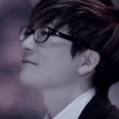 Taijich's profile picture. Seotaiji Mania