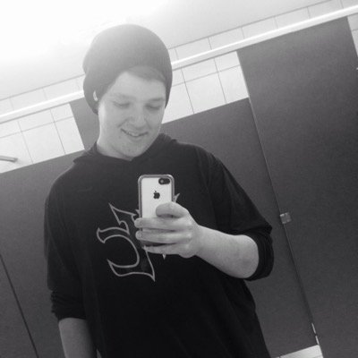 Secret account /Anxiety /Depression/ 17 years old/ Picture is me./ @smilingyetdying