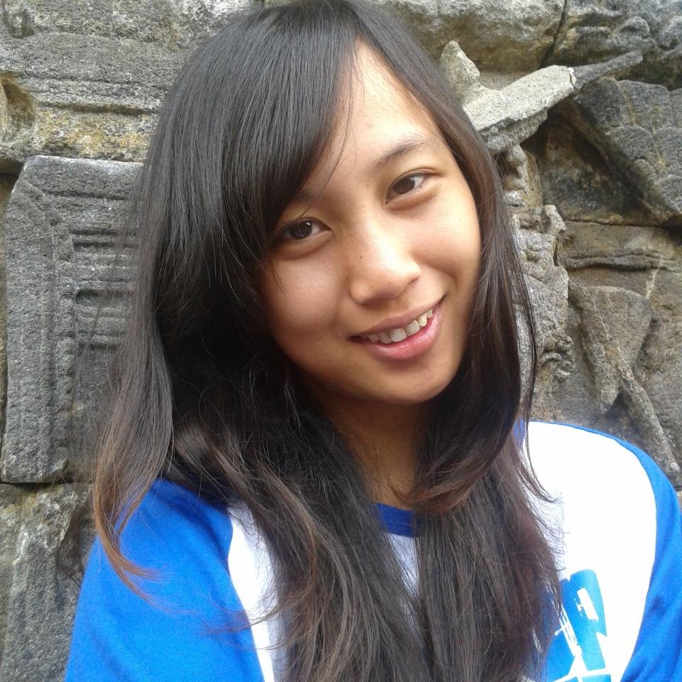 RosaliaFatma's profile picture. 