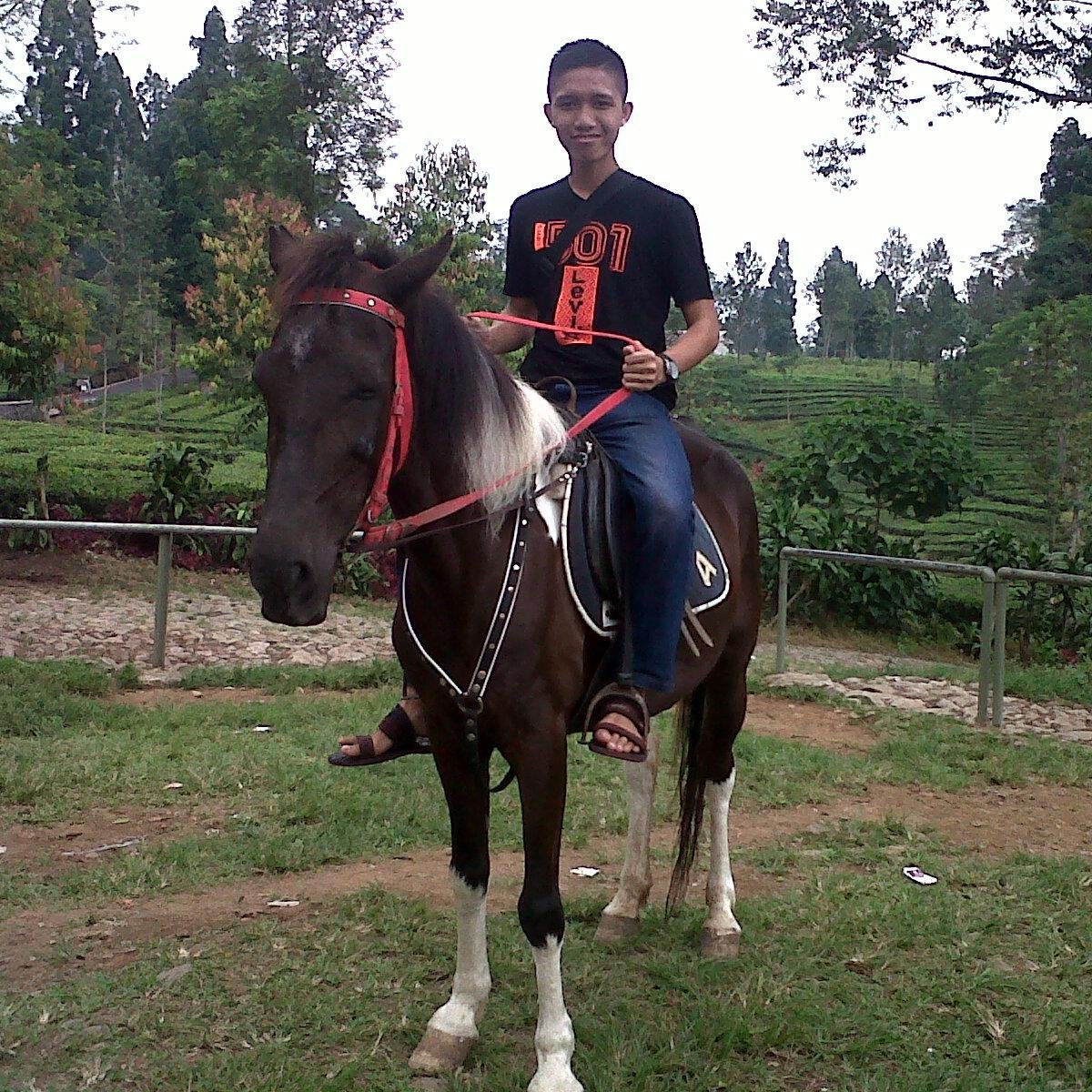 insan_rozaan's profile picture. sagra crew | Rosmentin | @futsal smti | osis smk-smti bdl | messengger of peace | BERANI JUJUR HEBAT