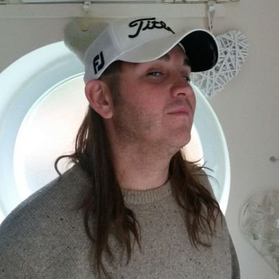 snidey cunt who needs a fukkin slap & hasn't got a wank in him. lazy fuknugget