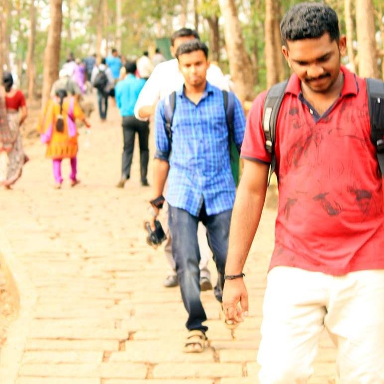 sarathcsonline's profile picture. 