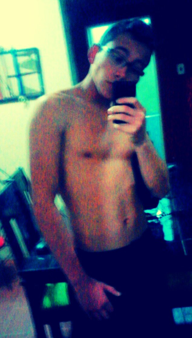 amo surf e surfo muito hahaha