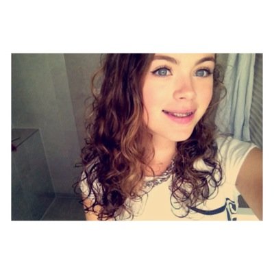 Mhc best / Instagram: annebelx_