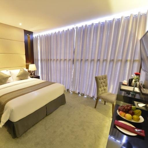 Serela Waringin Bandung Jl Kelenteng No 30-33 Bandung ,reservation (022) 4263333 , kagum e-booking http://t.co/DMz9VPV9Zq