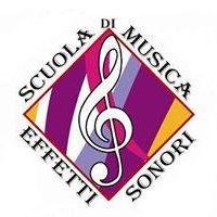 La Scuola Effetti sonori è una struttura moderna sita in un appartamento al primo piano di un edificio collocato nel cuore dell'area commerciale di Rende
