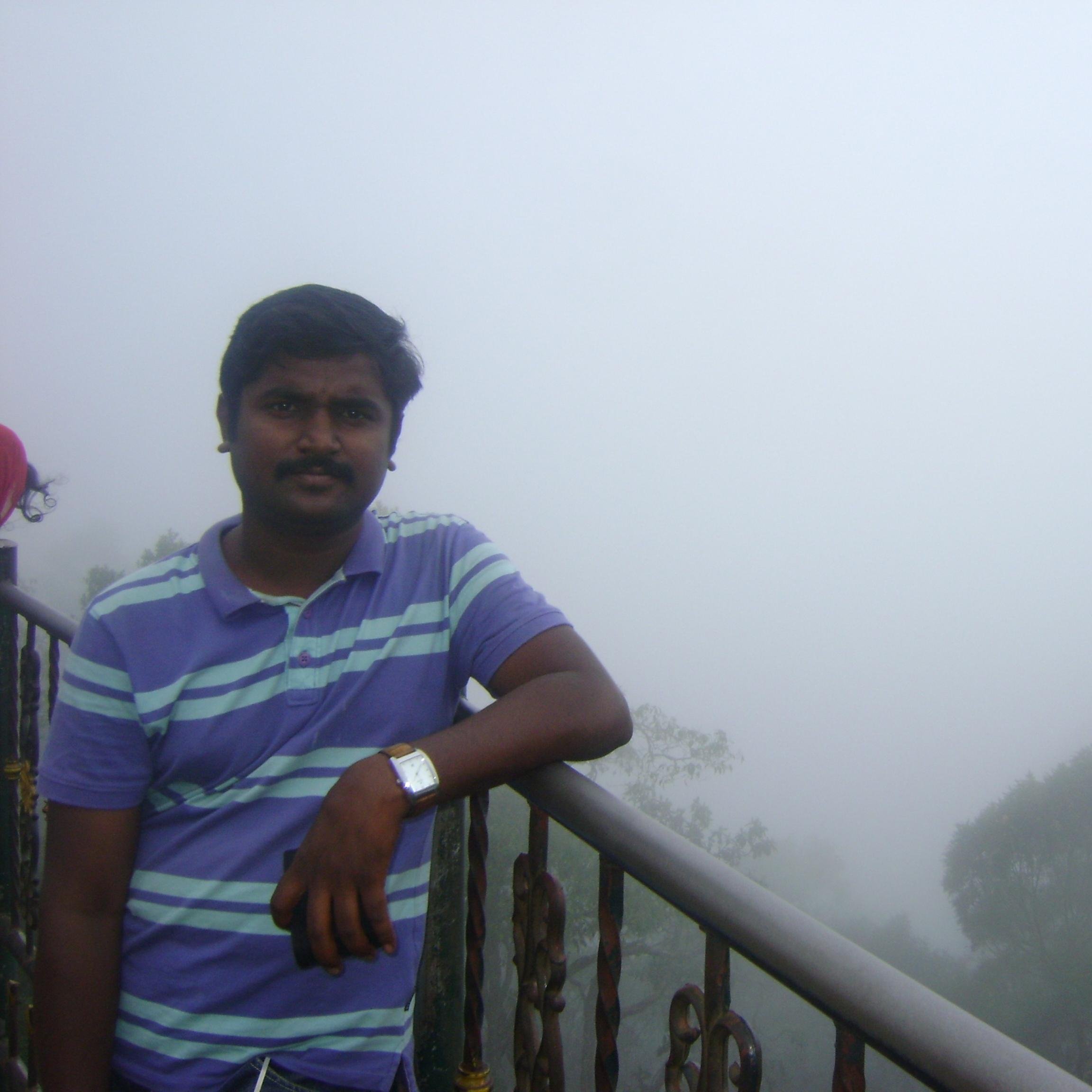 hi friends am so friendly person.keep all happy and stay happy with every one.