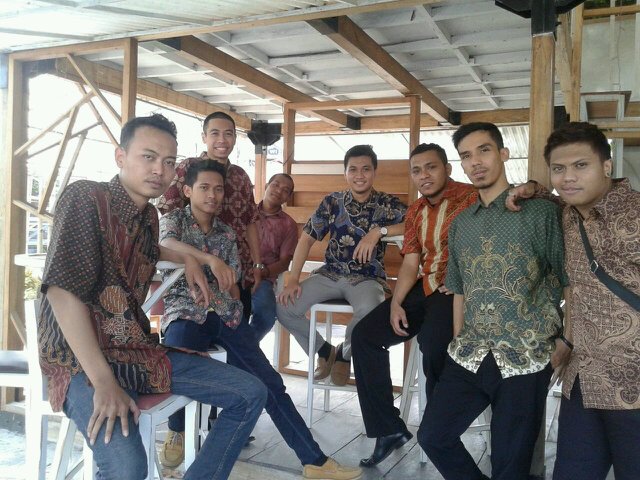 TheComodoz's profile picture. Twitter ini berisi semua hal tentang kegiatan The Comodoz