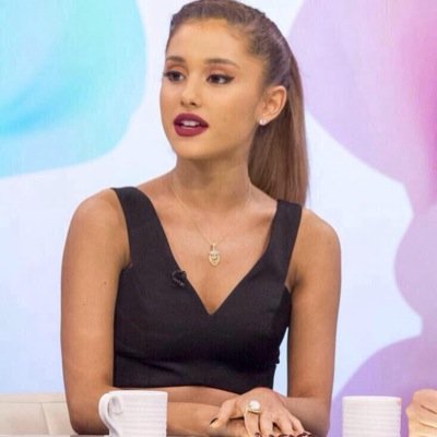 hey :) i gave u a free follow please follow back :)