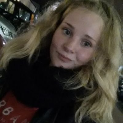 21 years old | detaihandel | mama van damian |