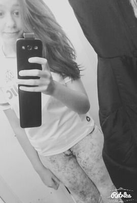 DujardinElisa's profile picture. 