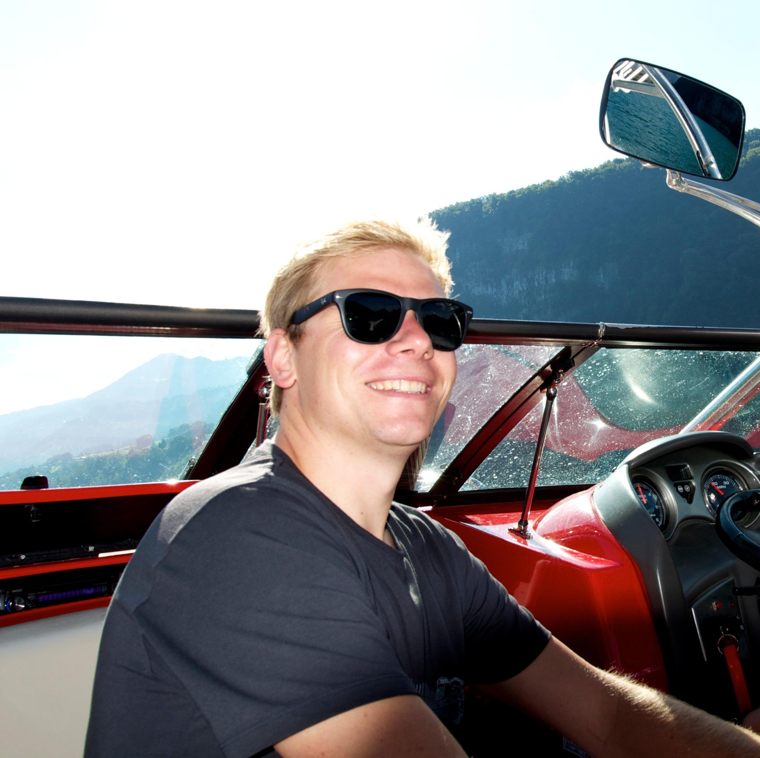 blumer_r's profile picture. 