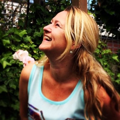 mirella_van's profile picture. 