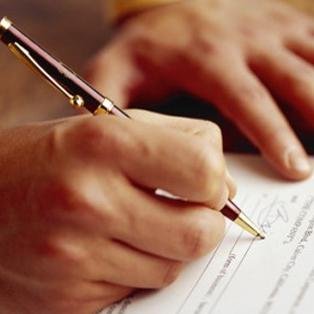 ukdeedpoll_'s profile picture. Using UK Deed Poll Office Online Ltd to change your name by Deed Poll will provide you with a fast, effective and simple way of legally changing your name.