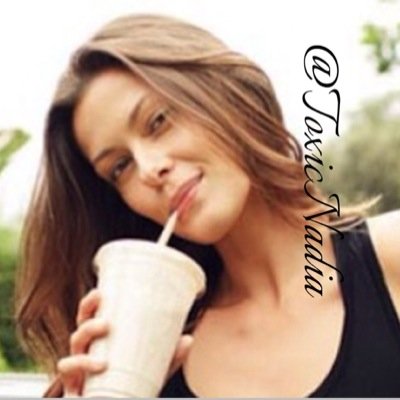 ToxicNadia's profile picture. Why be a basic bitch if you can be a bad bitch?
|MC|RP|+21|Vampire|H:On-Off|Bi|Single|