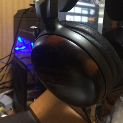 tight_HAL's profile picture. 