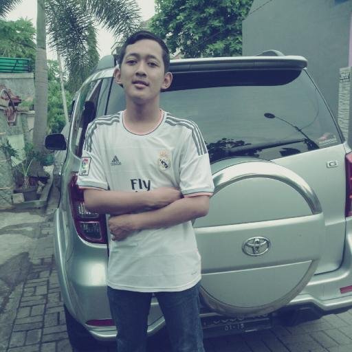 Rizka Maulidya♥♥/ Madridista / Ig: yusufarf #HalaMadrid