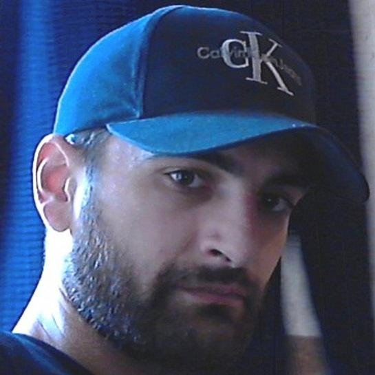 AndroToreli's profile picture. 