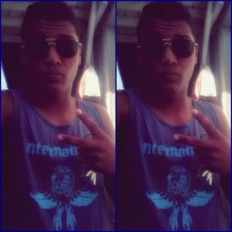sou o edgar do pará moro em belém sou Eclético traduzindo adoro todo tipo de musica sou feliz por que tenho amigos uma família e seguidores amo v6