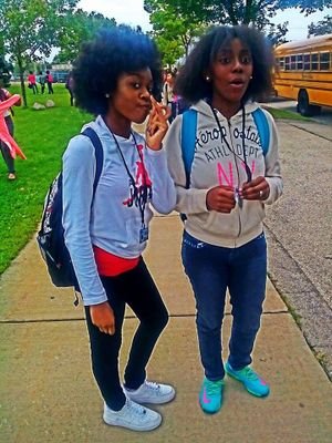 Hayyy Follow Me & I'll Fashoo Followw Backkk