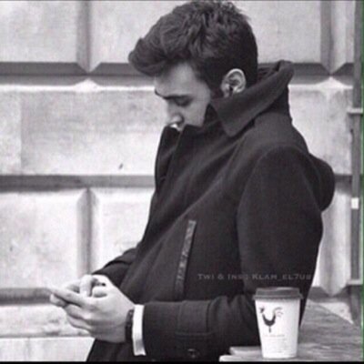حروفيّ صامتہ فَمن قرآها ظن أني عآشقَ .. ومَن فهمهآ ظن إنيّ موجوع .. ومَن لم تعجبہ ظن أني بلأ مشآعر .. فلا أحد يعلم مآ يخطر بَباليّ.    الكويت الحبيبه