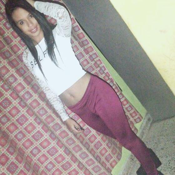 Me Siguees Y Tee Siigo :) 
 https://t.co/EWxvBxoW5K
 http://t.co/ge960AEq5a