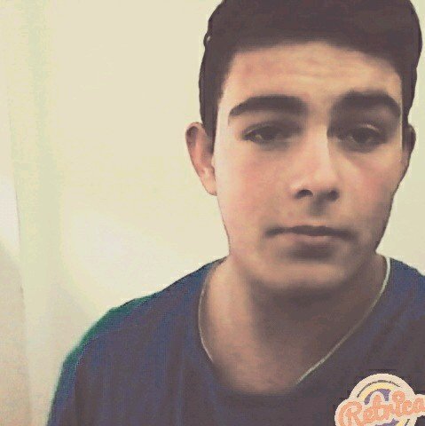 locutor de radio cima en la 107.8fm