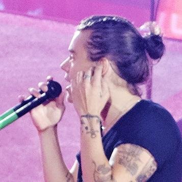 My anaconda don't want none unless you got buns, hun!